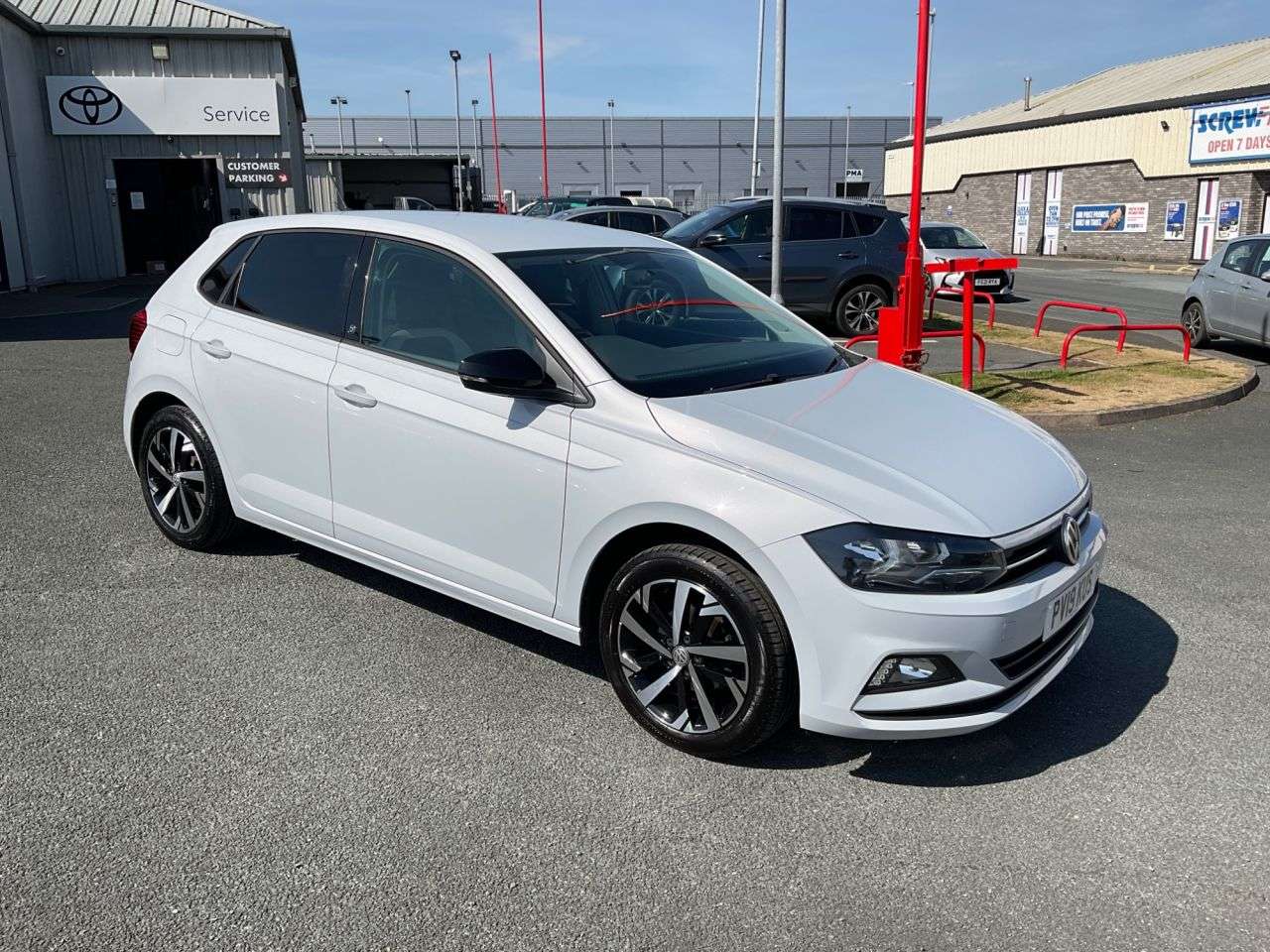 A 2019 VOLKSWAGEN POLO 1.0 EVO beats Hatchback 5dr Petrol Manual Euro 6 (s/s) (65 ps) DAB AIR CON A 2019 VOLKSWAGEN POLO 1.0 EVO beats Hatchback 5dr Petrol Manual Euro 6 (s/s) (65 ps) DAB AIR CON