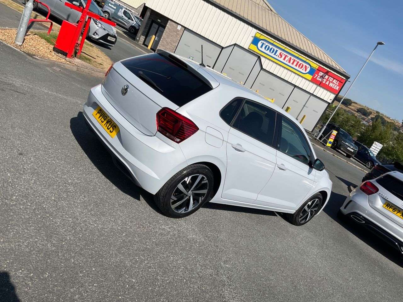2019 VOLKSWAGEN POLO 2019 VOLKSWAGEN POLO