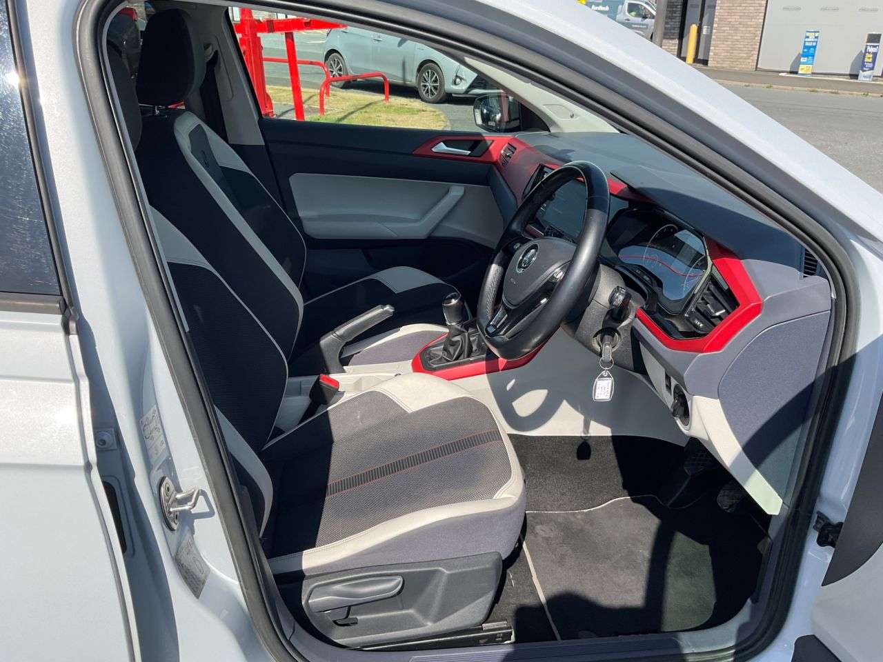 2019 VOLKSWAGEN POLO 2019 VOLKSWAGEN POLO