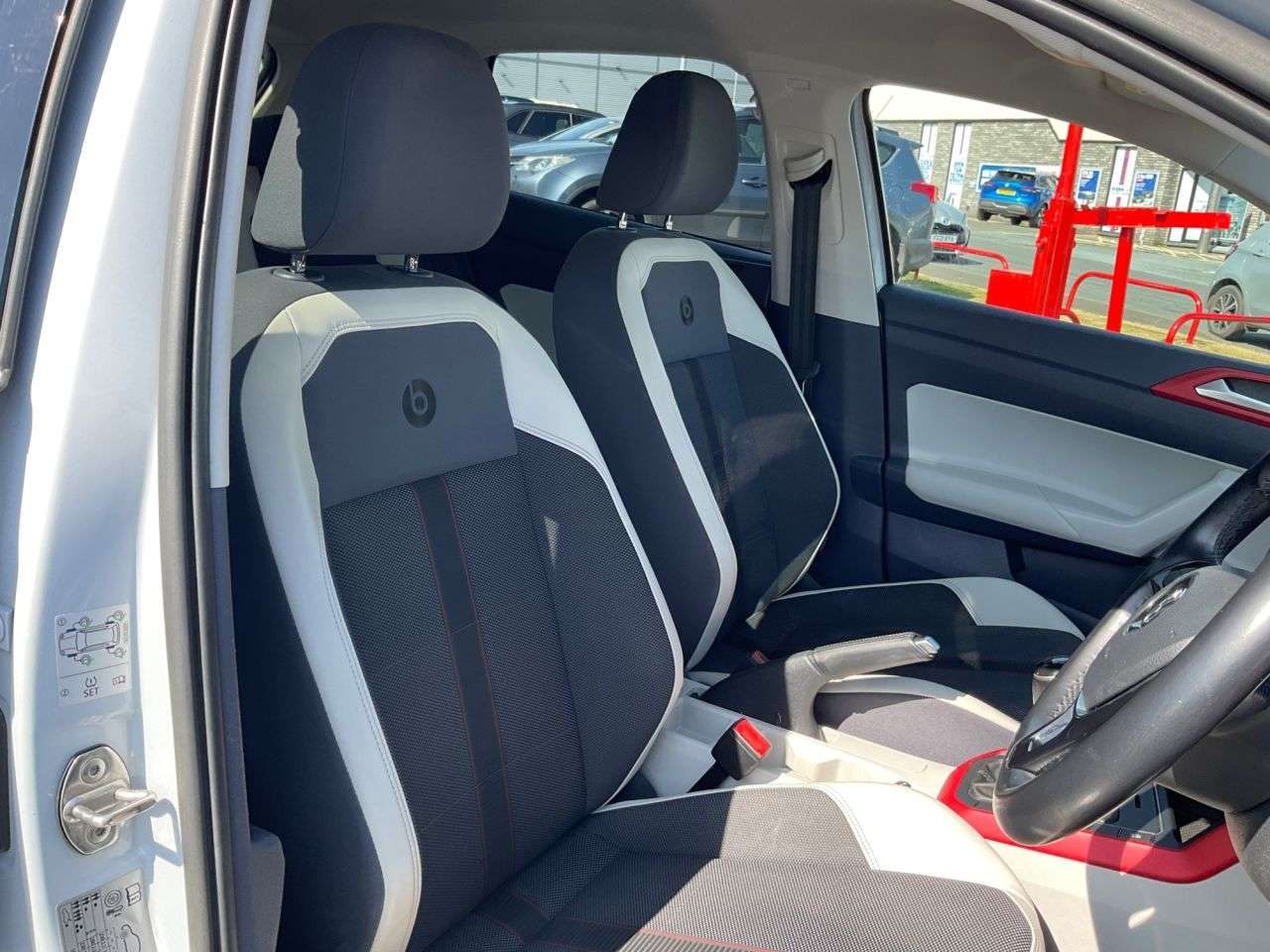 2019 VOLKSWAGEN POLO 2019 VOLKSWAGEN POLO