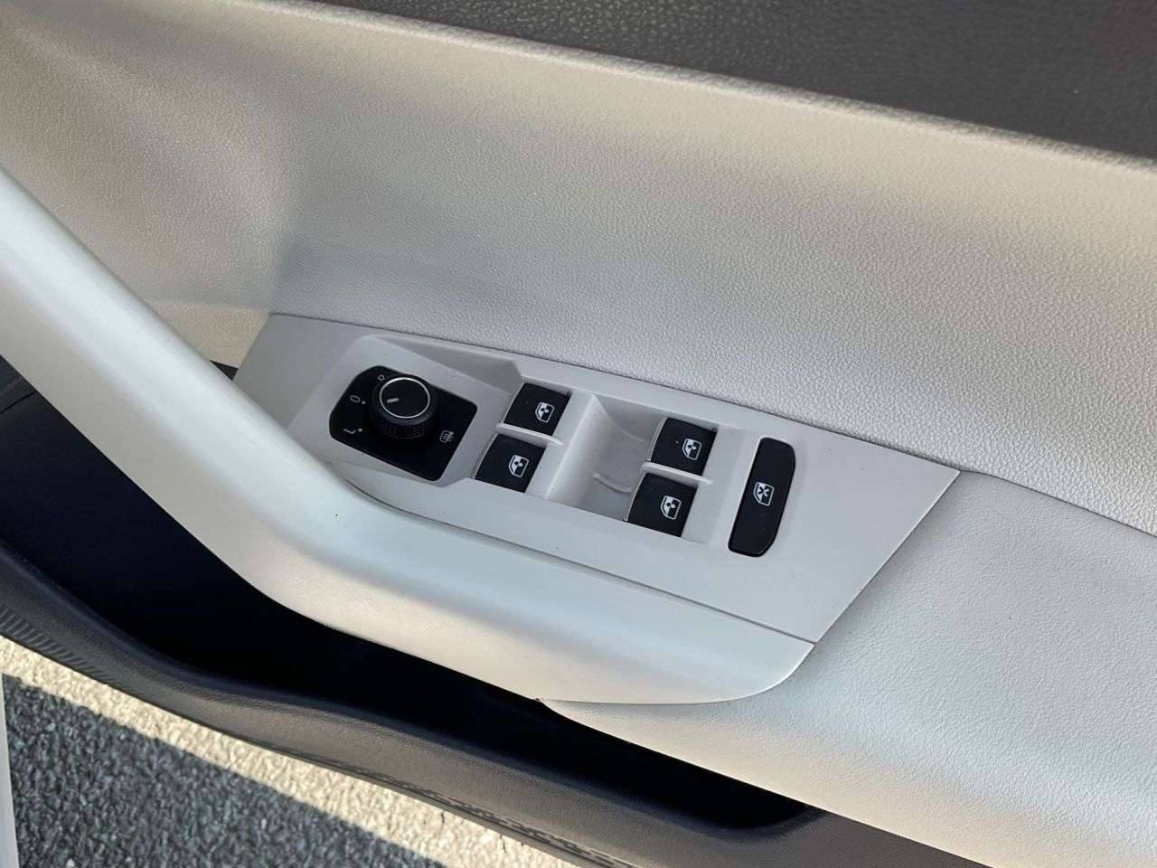 2019 VOLKSWAGEN POLO 2019 VOLKSWAGEN POLO