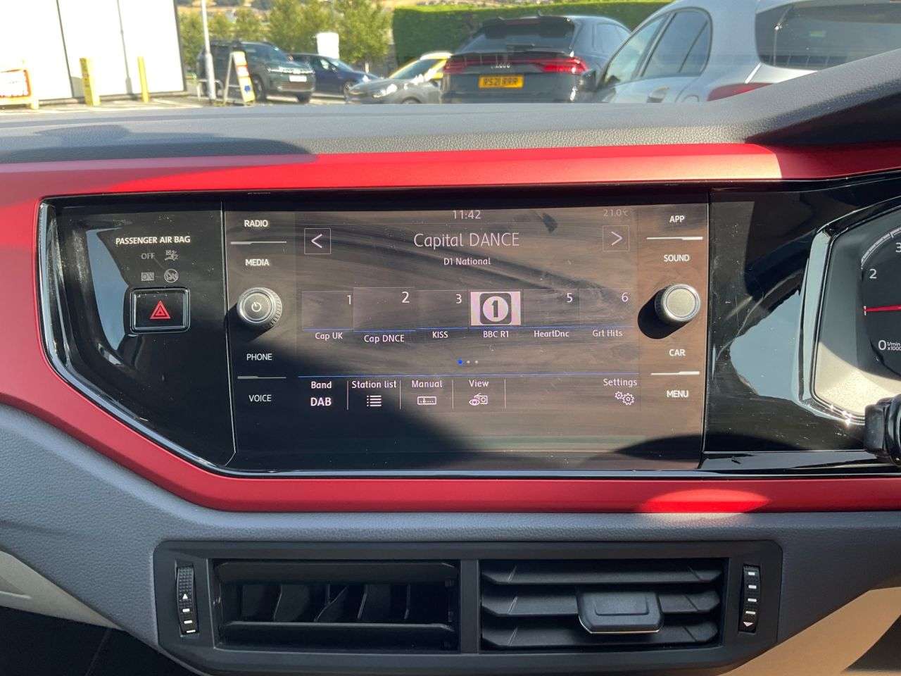 2019 VOLKSWAGEN POLO 2019 VOLKSWAGEN POLO