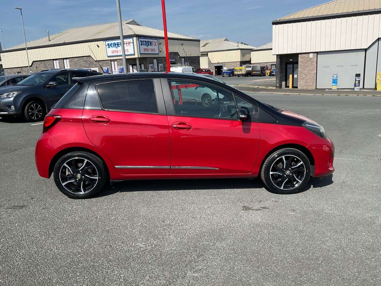 2016 TOYOTA YARIS 2016 TOYOTA YARIS