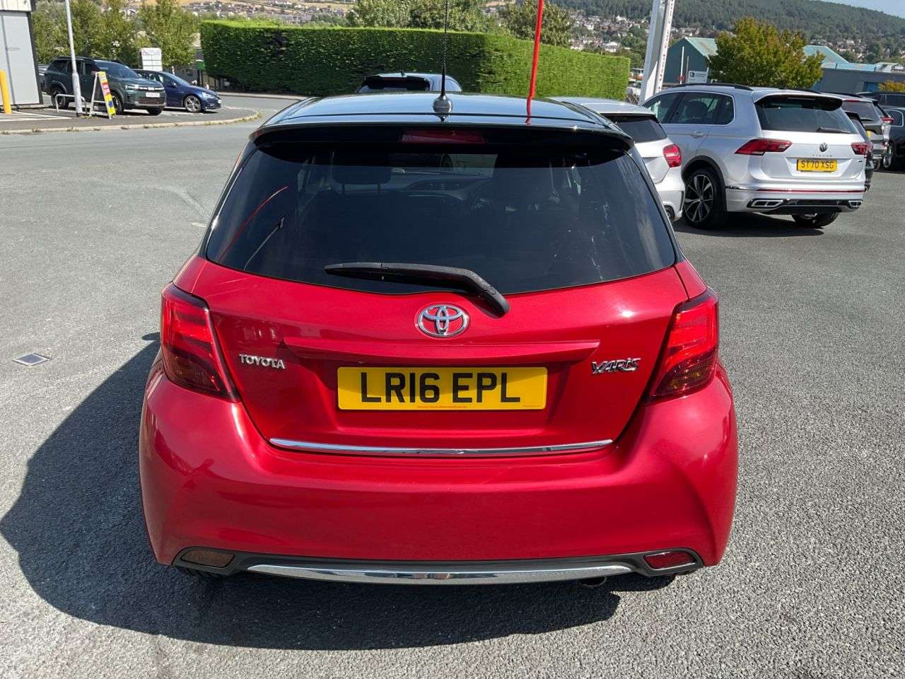 2016 TOYOTA YARIS 2016 TOYOTA YARIS