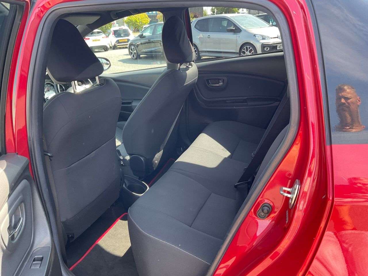 2016 TOYOTA YARIS 2016 TOYOTA YARIS