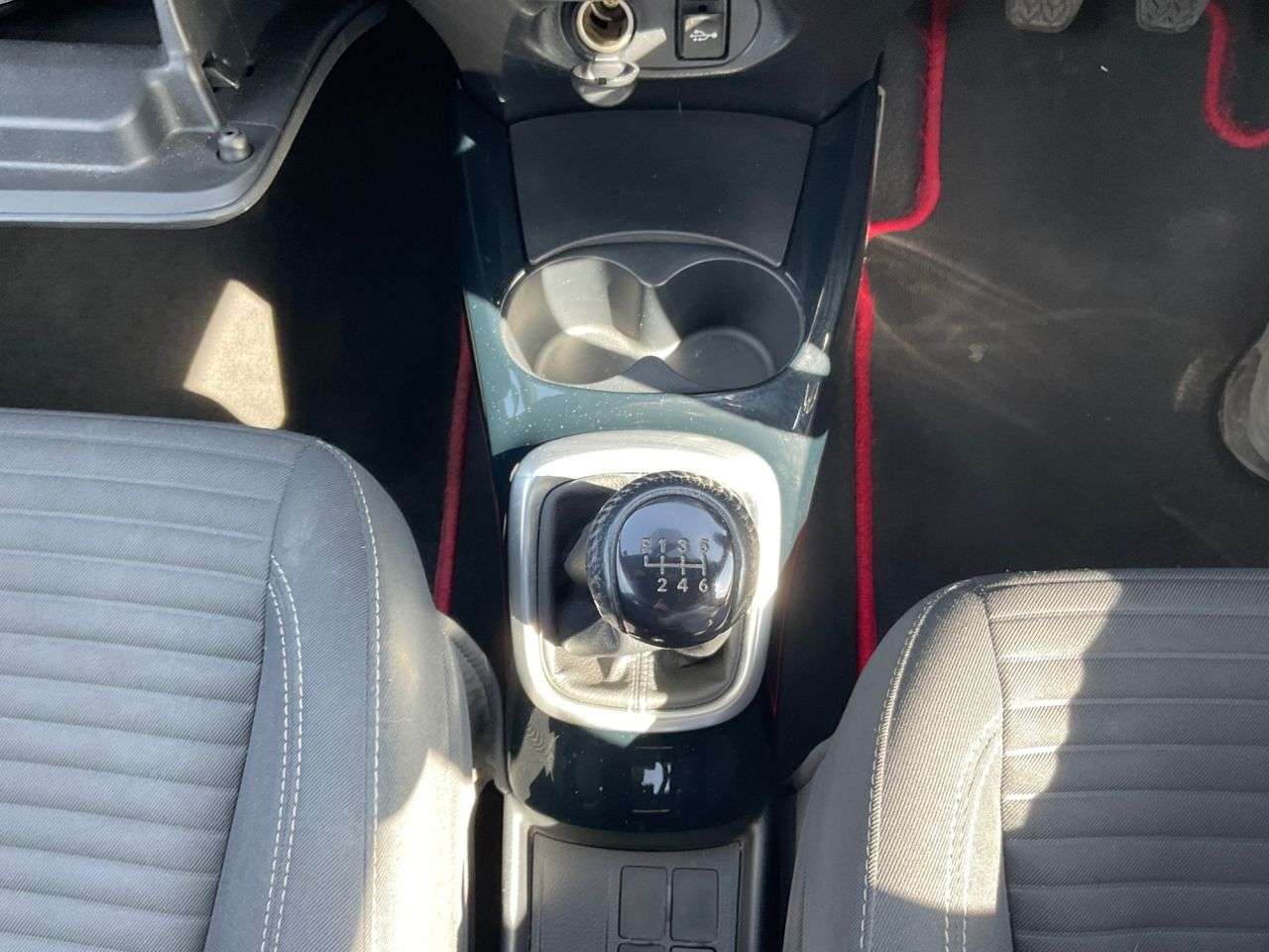 2016 TOYOTA YARIS 2016 TOYOTA YARIS