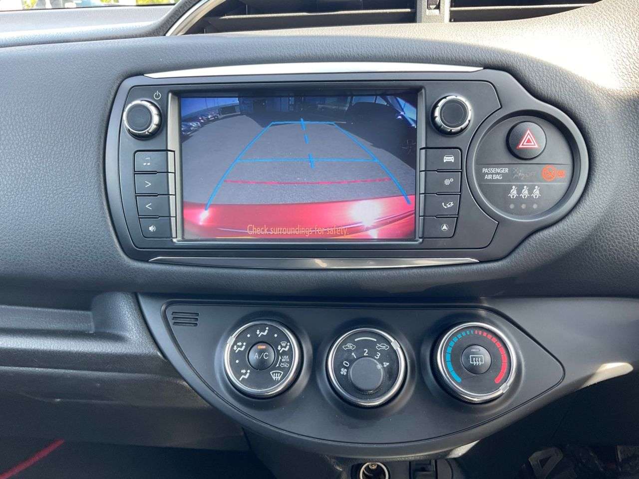 2016 TOYOTA YARIS 2016 TOYOTA YARIS