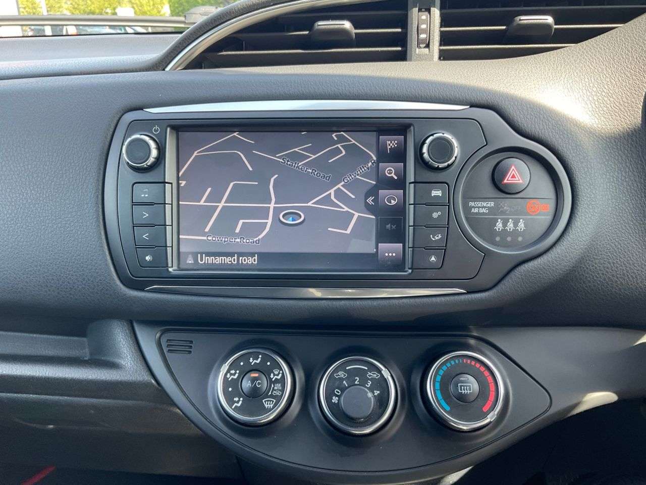 2016 TOYOTA YARIS 2016 TOYOTA YARIS