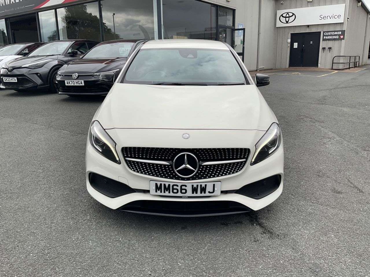 2017 MERCEDES-BENZ A CLASS 2017 MERCEDES-BENZ A CLASS
