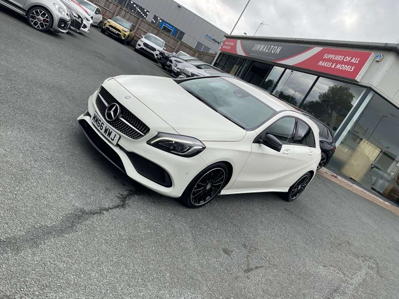 2017 MERCEDES-BENZ A CLASS 2017 MERCEDES-BENZ A CLASS