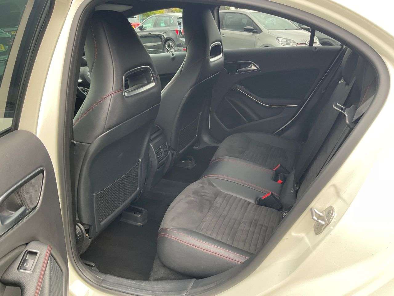 2017 MERCEDES-BENZ A CLASS 2017 MERCEDES-BENZ A CLASS