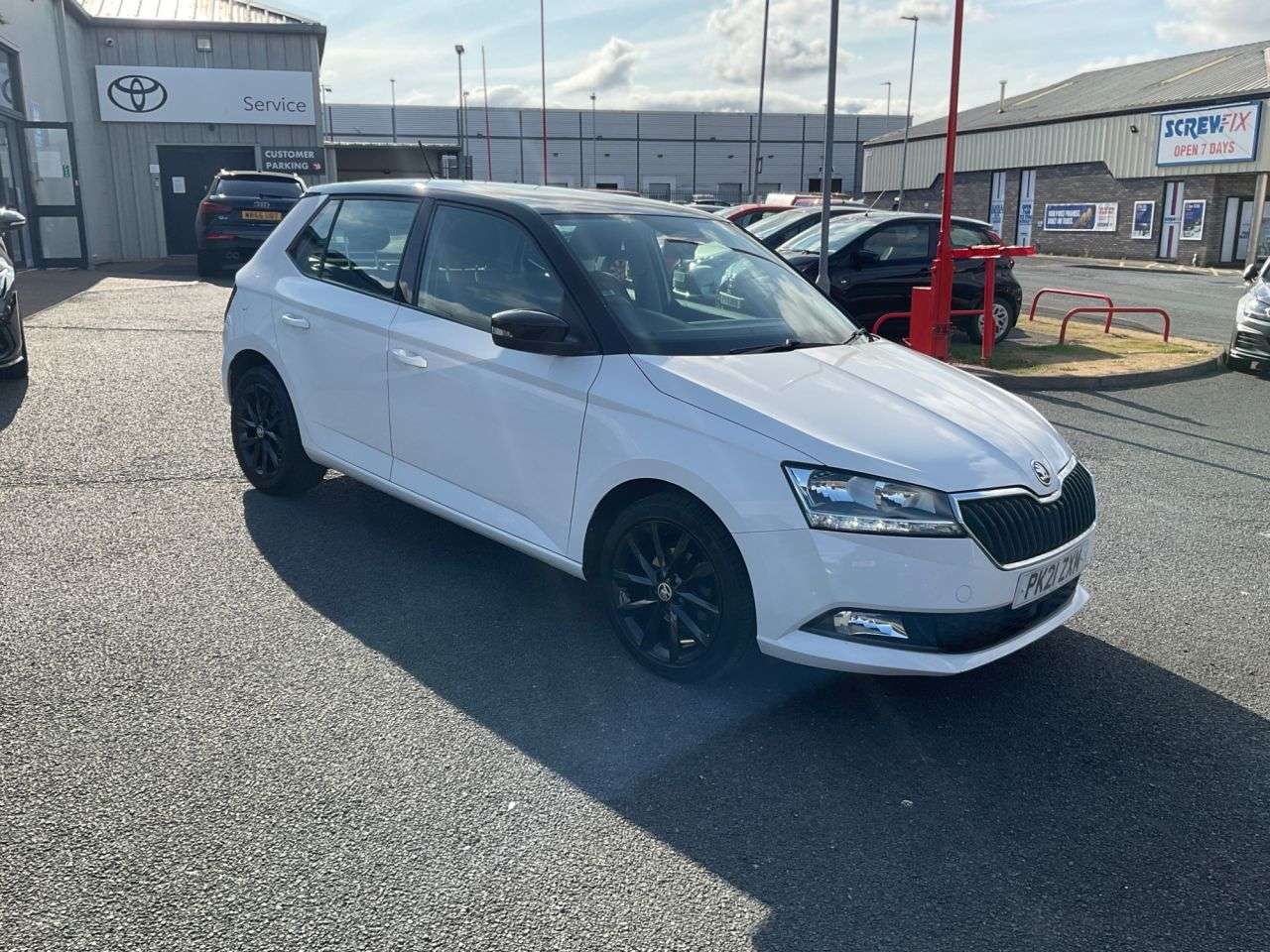 A 2021 SKODA FABIA 1.0 TSI Colour Edition Hatchback 5dr Petrol Manual Euro 6 (s/s) (95 ps) A 2021 SKODA FABIA 1.0 TSI Colour Edition Hatchback 5dr Petrol Manual Euro 6 (s/s) (95 ps)