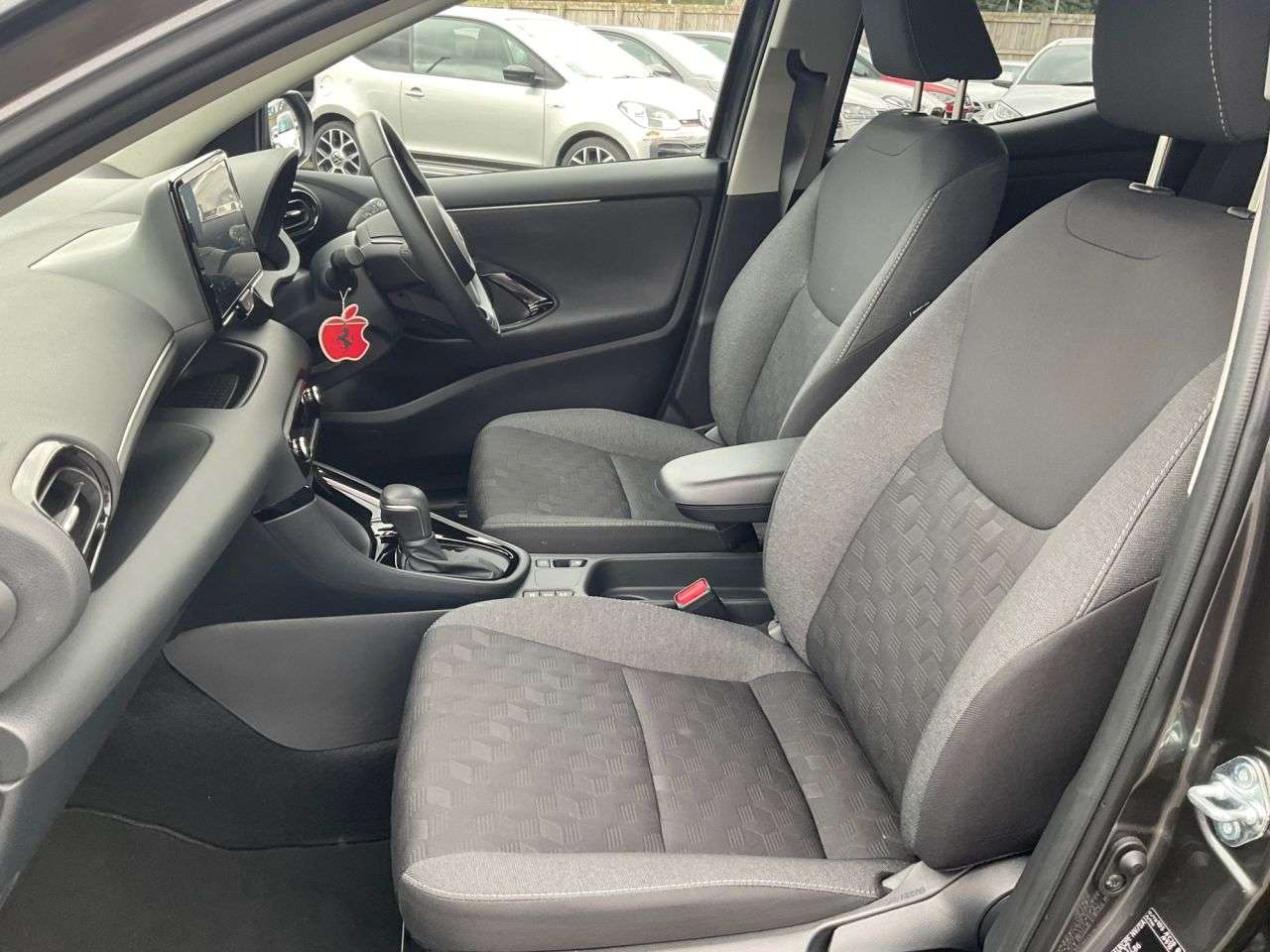 2025 TOYOTA YARIS 2025 TOYOTA YARIS
