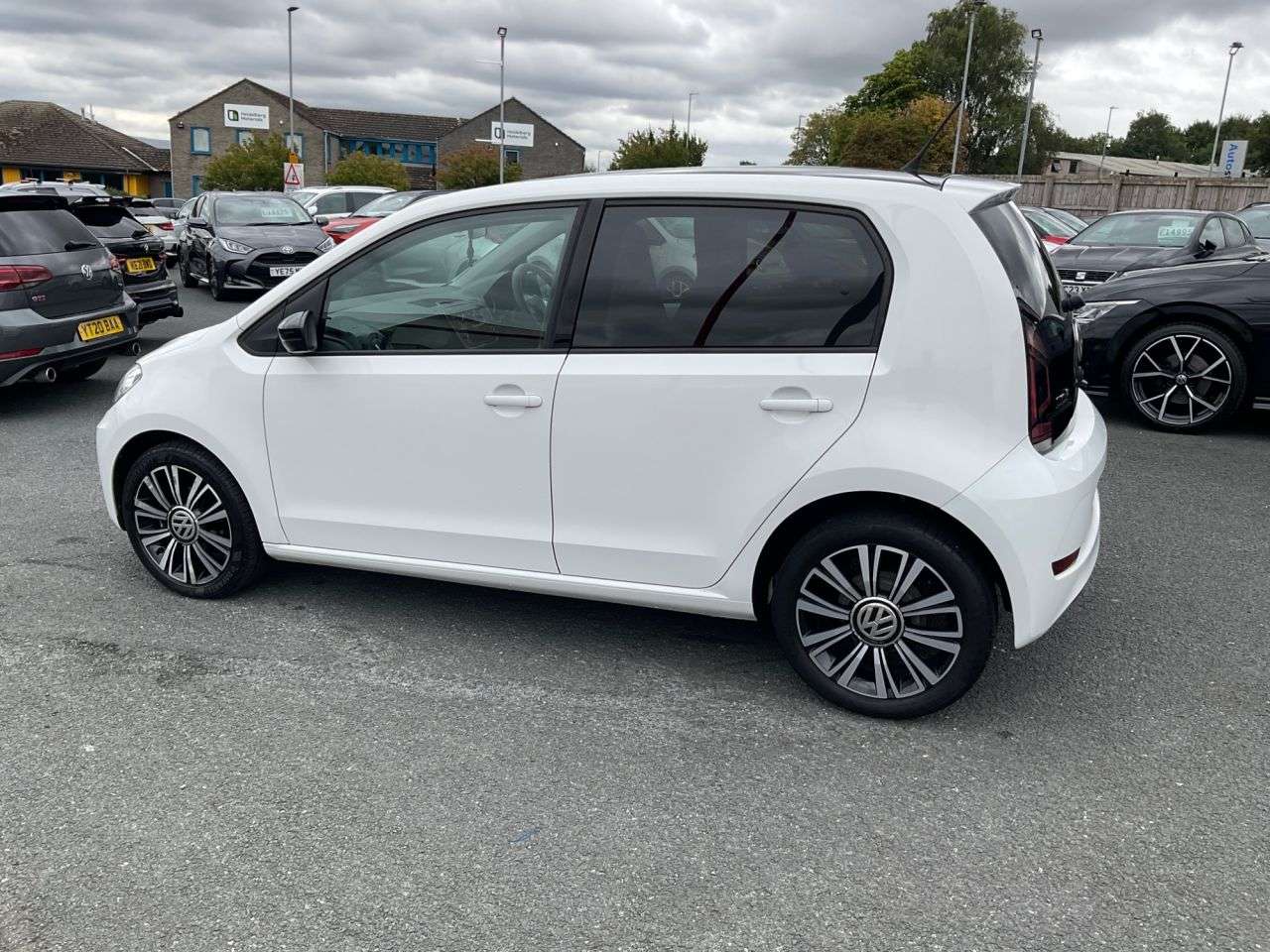 2018 VOLKSWAGEN UP! 2018 VOLKSWAGEN UP!