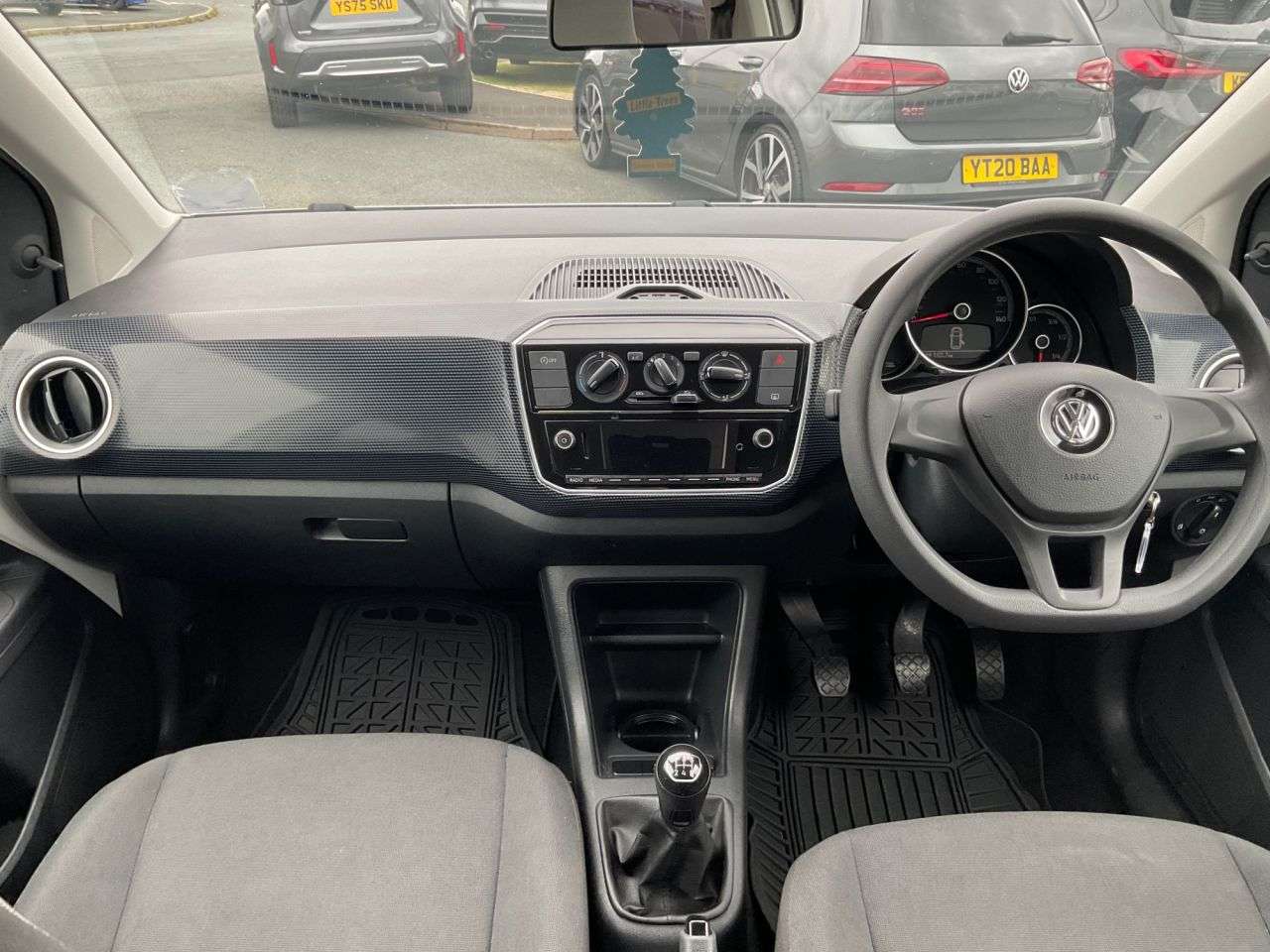 2018 VOLKSWAGEN UP! 2018 VOLKSWAGEN UP!
