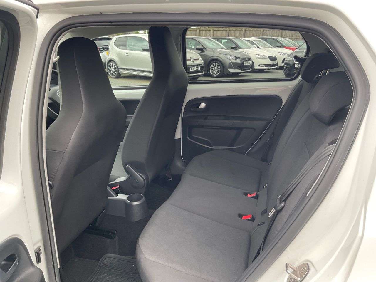 2018 VOLKSWAGEN UP! 2018 VOLKSWAGEN UP!