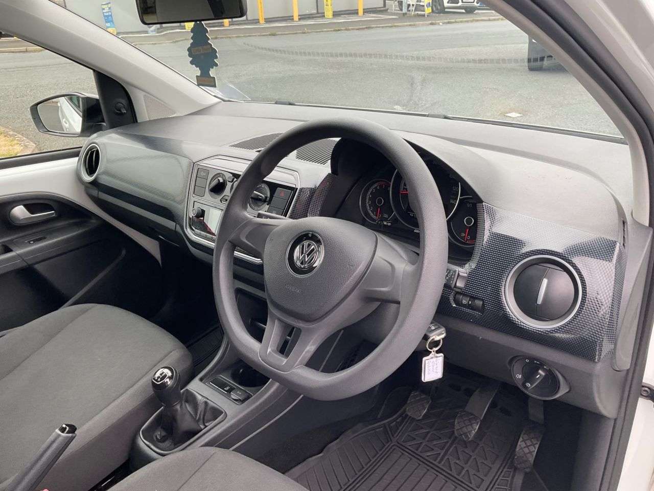 2018 VOLKSWAGEN UP! 2018 VOLKSWAGEN UP!