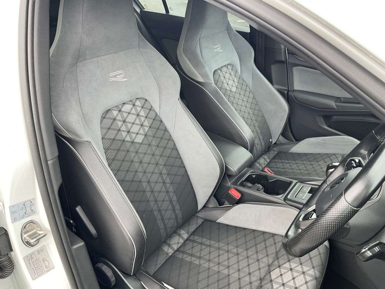 2022 VOLKSWAGEN GOLF 2022 VOLKSWAGEN GOLF