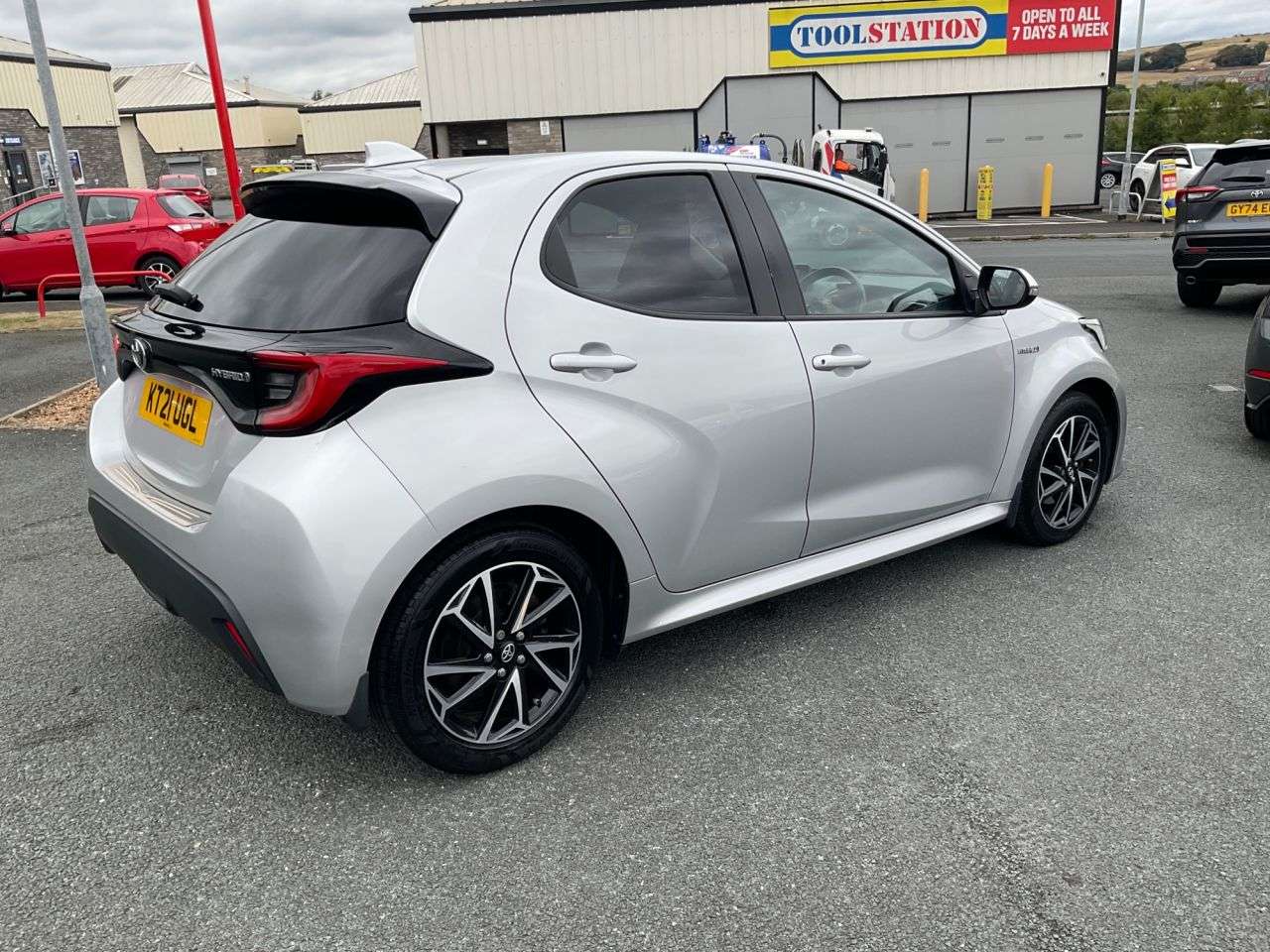 2021 TOYOTA YARIS 2021 TOYOTA YARIS