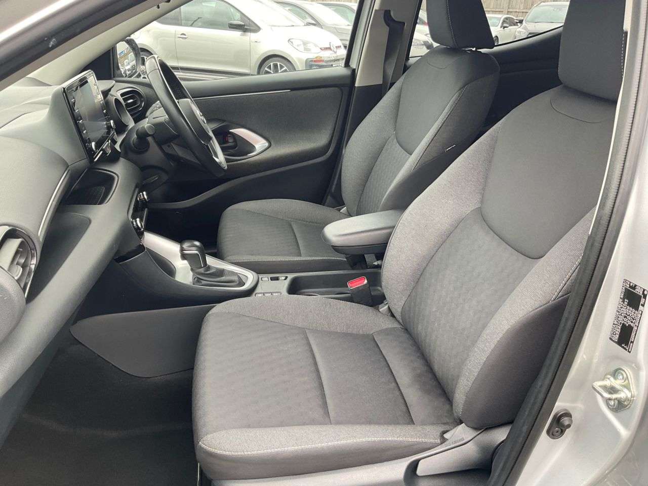 2021 TOYOTA YARIS 2021 TOYOTA YARIS