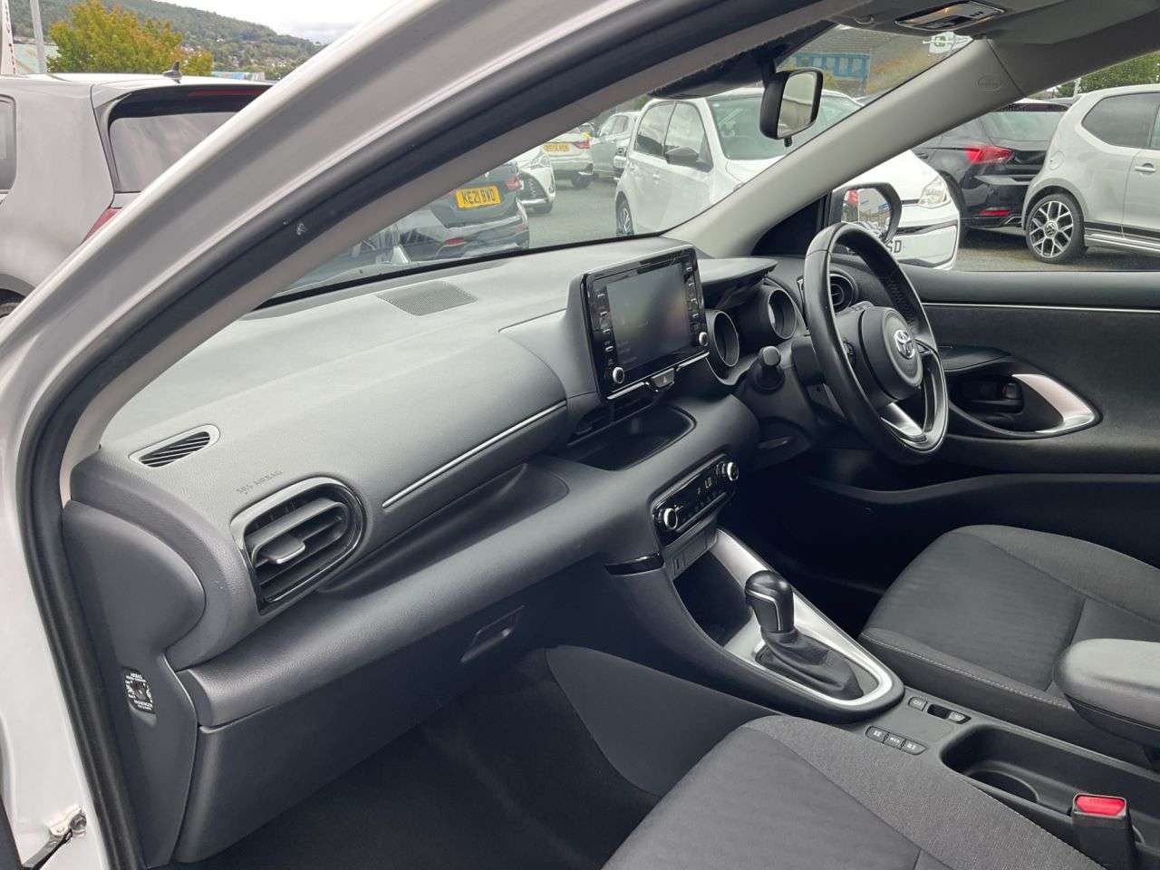 2021 TOYOTA YARIS 2021 TOYOTA YARIS