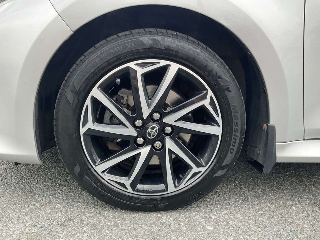 2021 TOYOTA YARIS 2021 TOYOTA YARIS