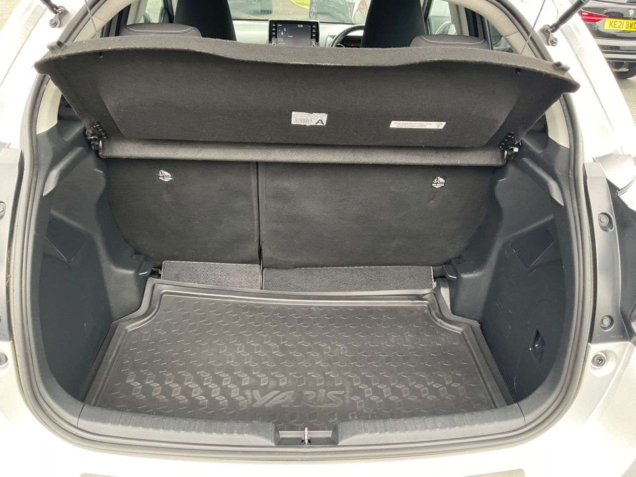 2021 TOYOTA YARIS 2021 TOYOTA YARIS