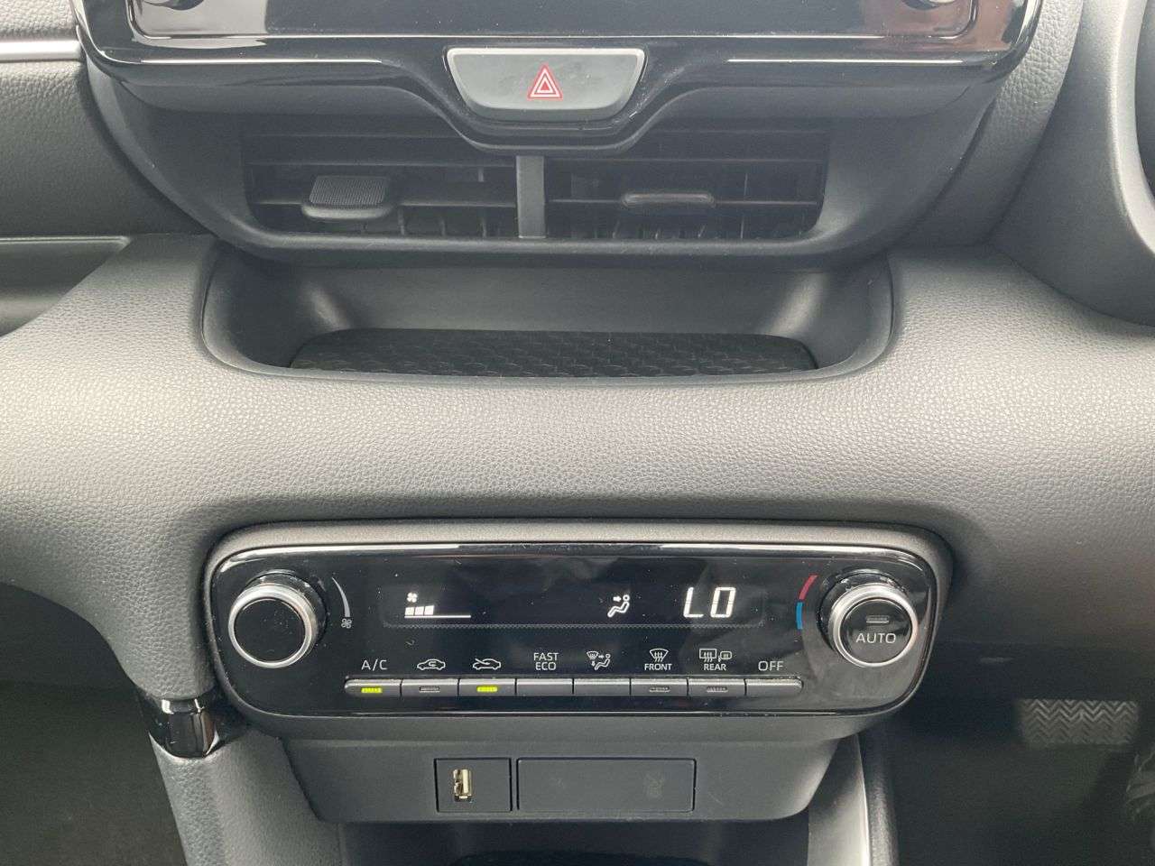 2021 TOYOTA YARIS 2021 TOYOTA YARIS