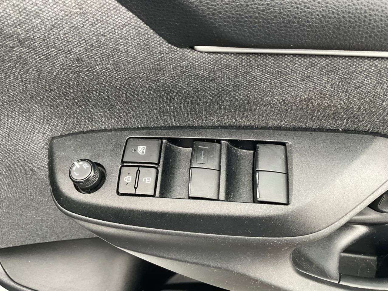 2021 TOYOTA YARIS 2021 TOYOTA YARIS