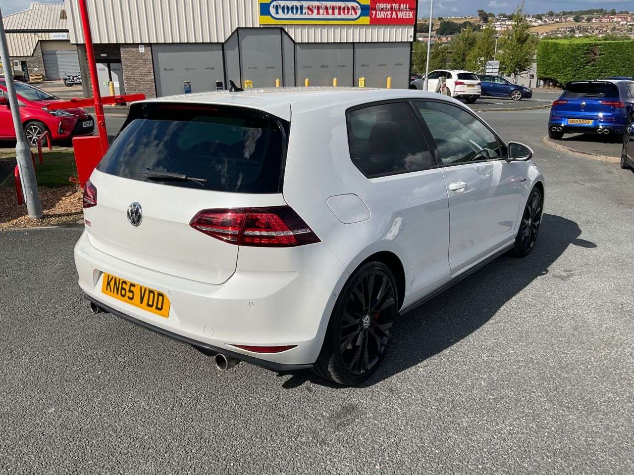 2015 VOLKSWAGEN GOLF 2015 VOLKSWAGEN GOLF