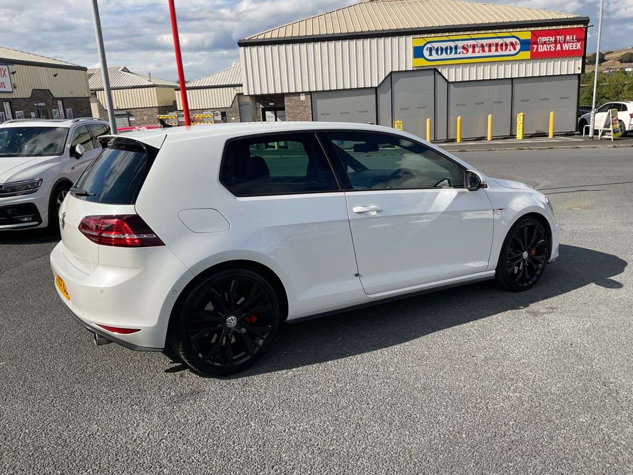 2015 VOLKSWAGEN GOLF 2015 VOLKSWAGEN GOLF