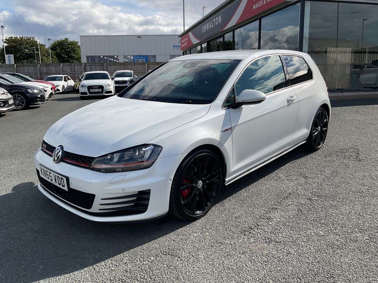 2015 VOLKSWAGEN GOLF 2015 VOLKSWAGEN GOLF