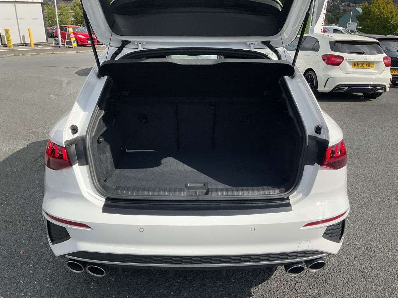 2021 AUDI S3 2021 AUDI S3