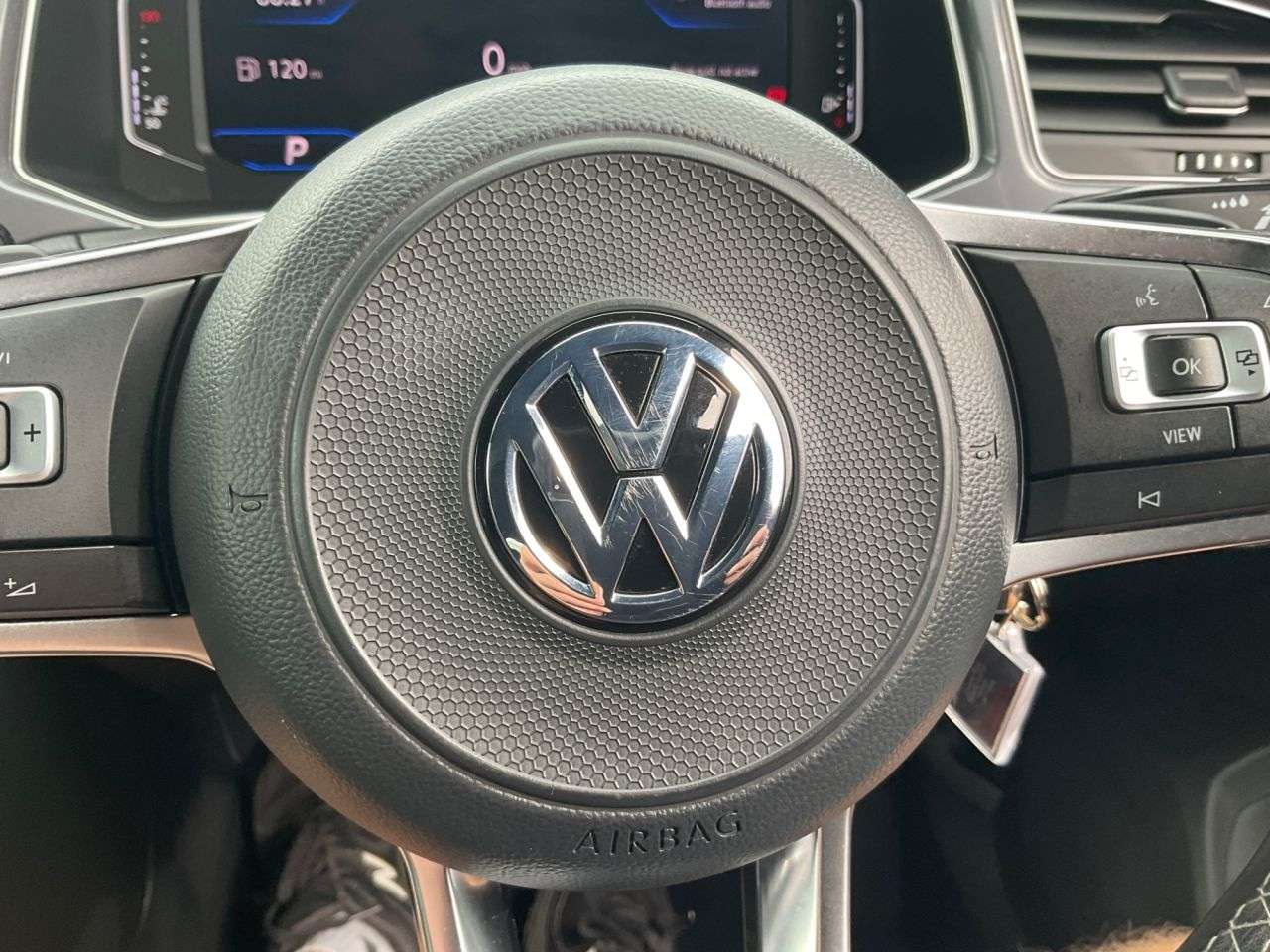 2019 VOLKSWAGEN T-ROC 2019 VOLKSWAGEN T-ROC