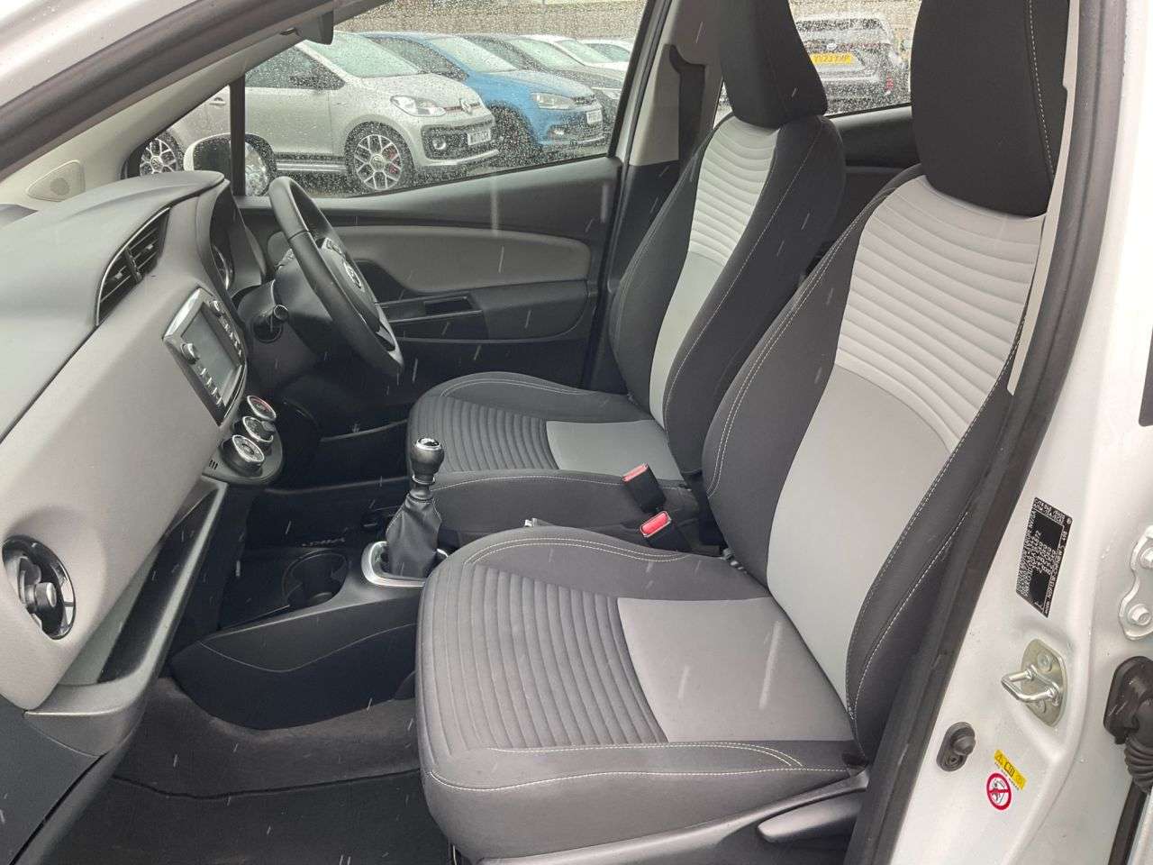 2019 TOYOTA YARIS 2019 TOYOTA YARIS
