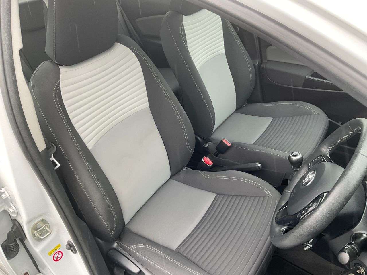 2019 TOYOTA YARIS 2019 TOYOTA YARIS