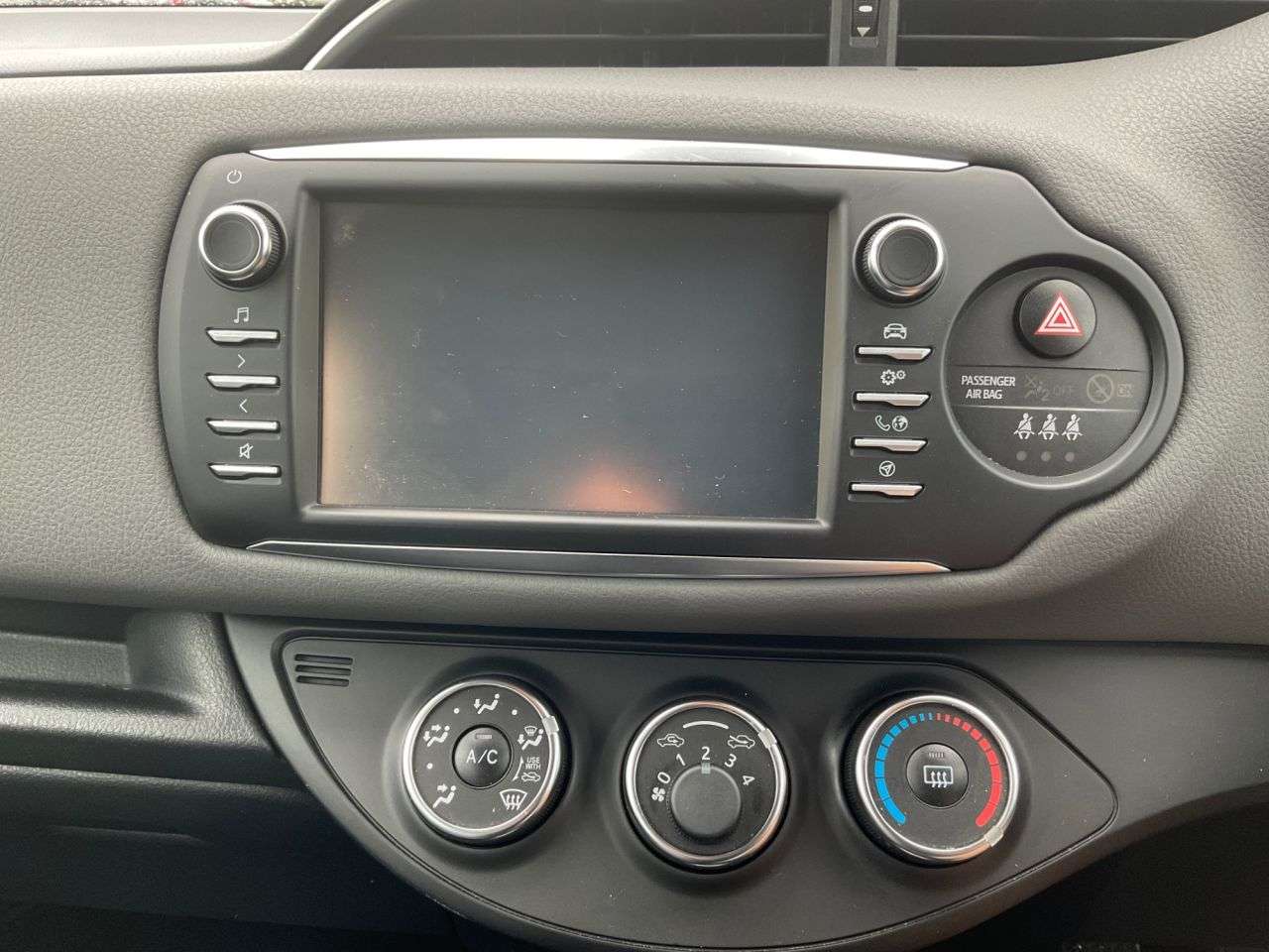 2019 TOYOTA YARIS 2019 TOYOTA YARIS