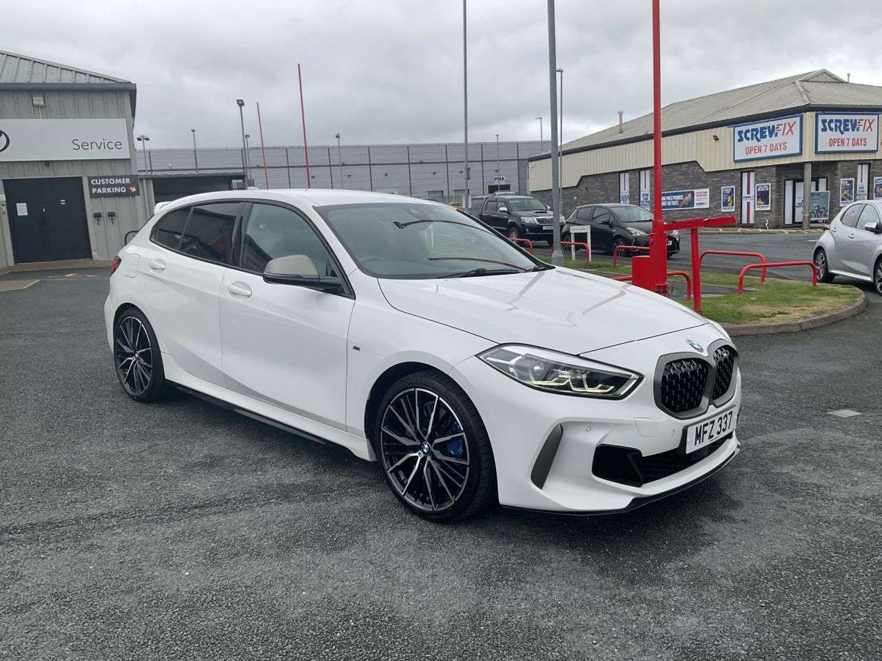 A 2021 BMW 1 SERIES 2.0 M135i Hatchback 5dr Petrol Auto xDrive Euro 6 (s/s) (306 ps) A 2021 BMW 1 SERIES 2.0 M135i Hatchback 5dr Petrol Auto xDrive Euro 6 (s/s) (306 ps)