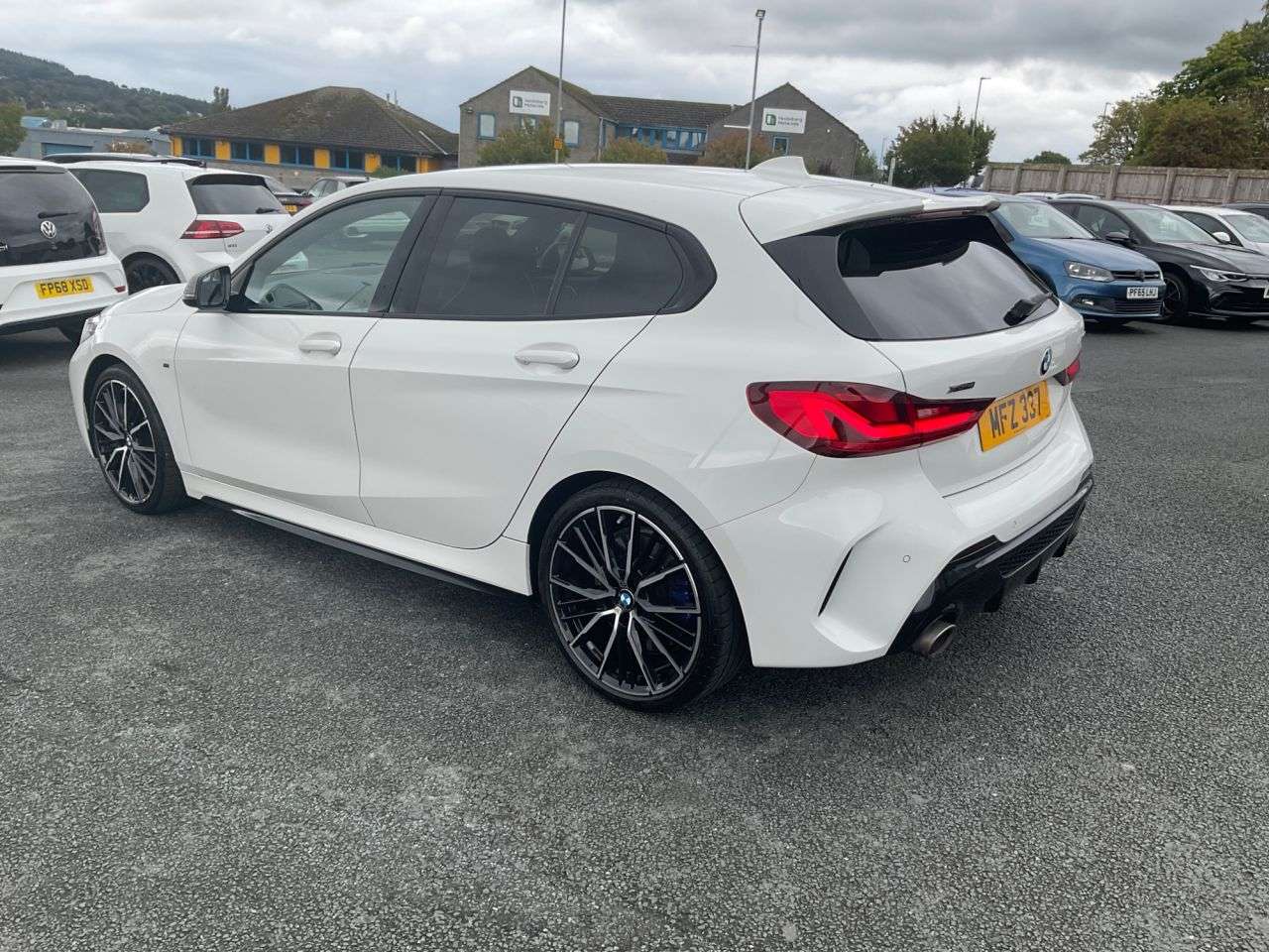 2021 BMW 1 SERIES 2021 BMW 1 SERIES