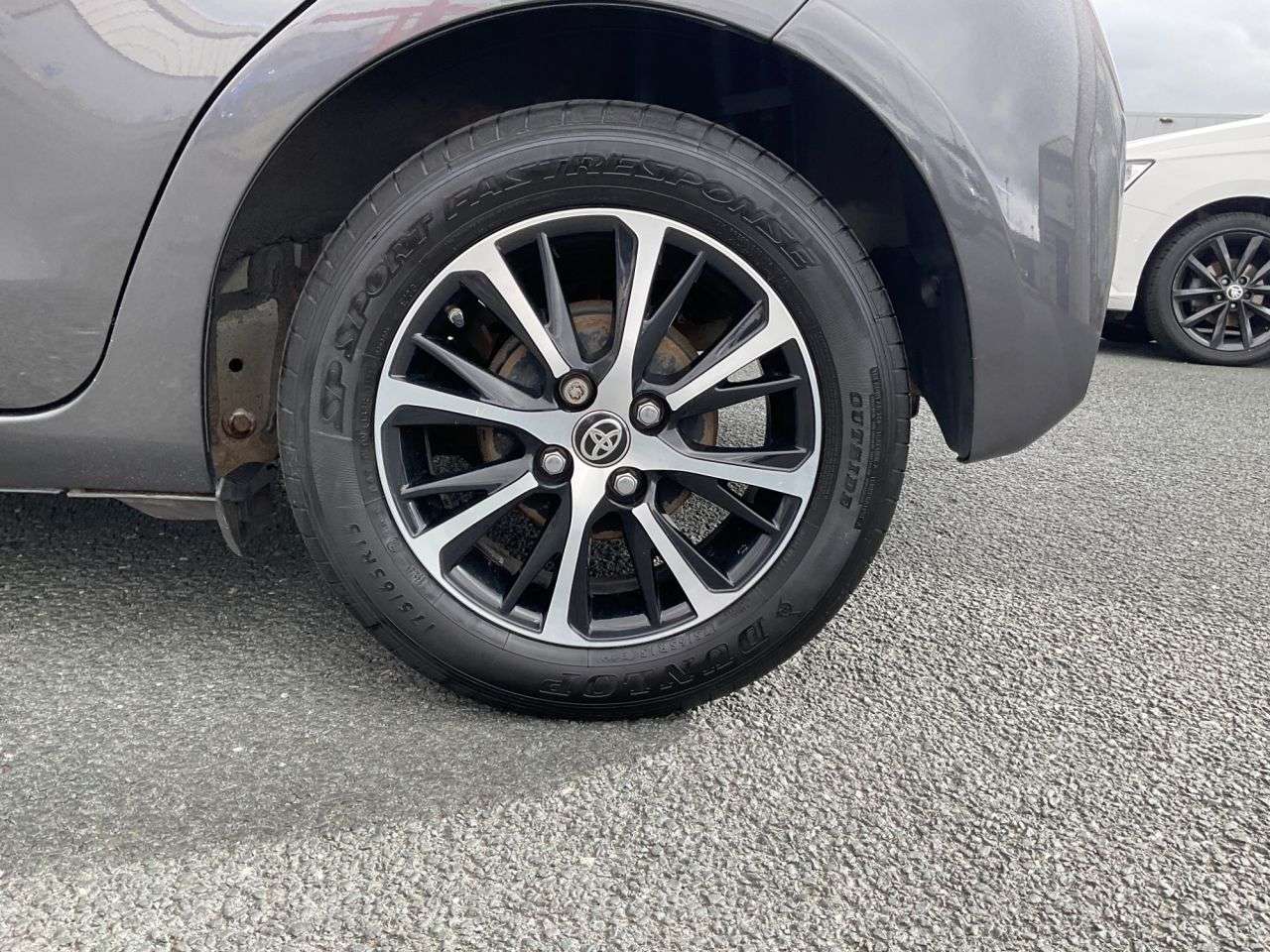 2017 TOYOTA YARIS 2017 TOYOTA YARIS