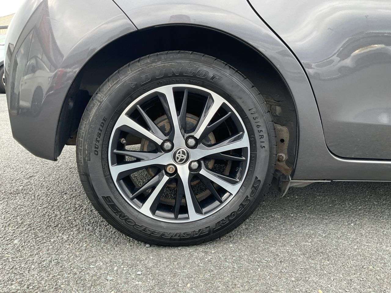 2017 TOYOTA YARIS 2017 TOYOTA YARIS
