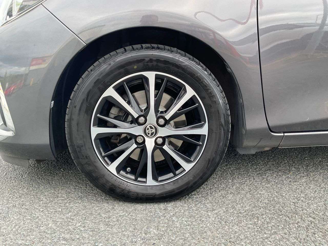 2017 TOYOTA YARIS 2017 TOYOTA YARIS