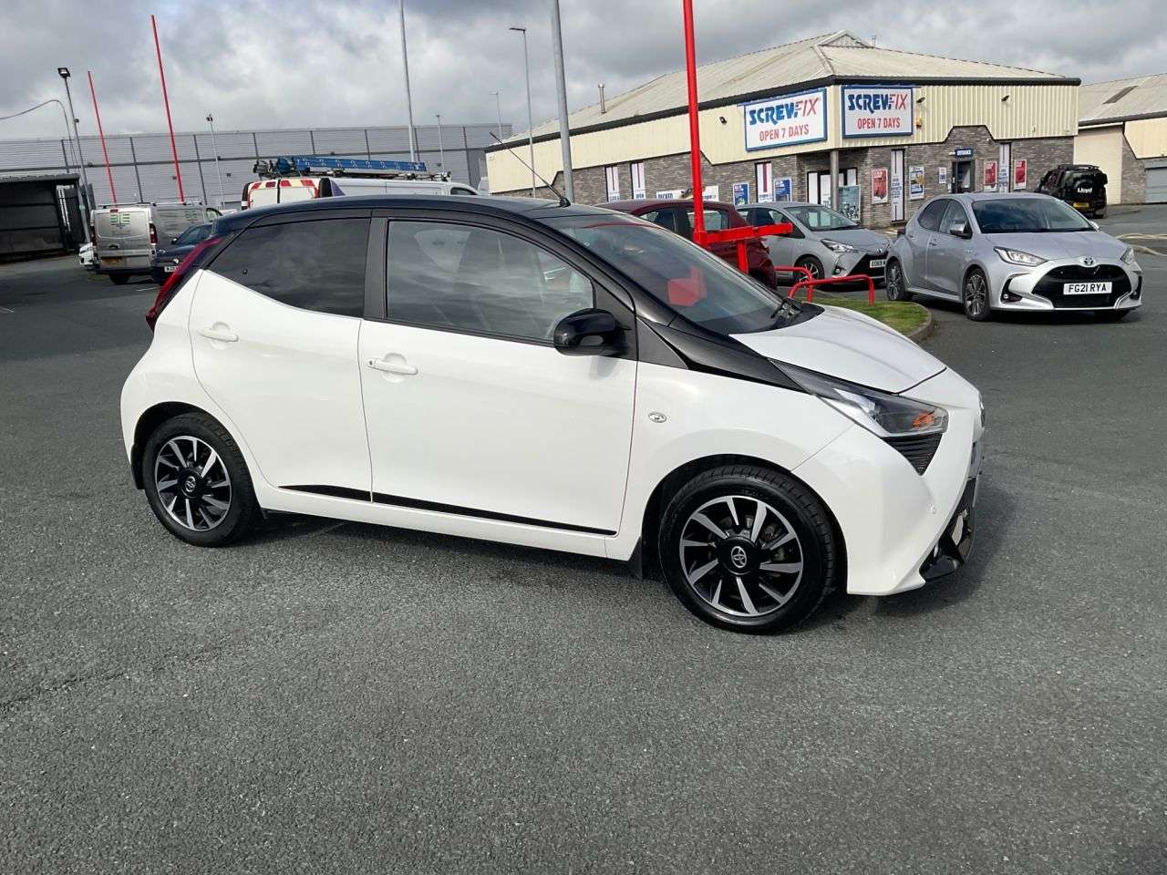 2022 TOYOTA AYGO 2022 TOYOTA AYGO