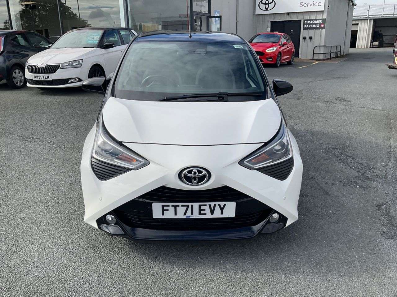 2022 TOYOTA AYGO 2022 TOYOTA AYGO