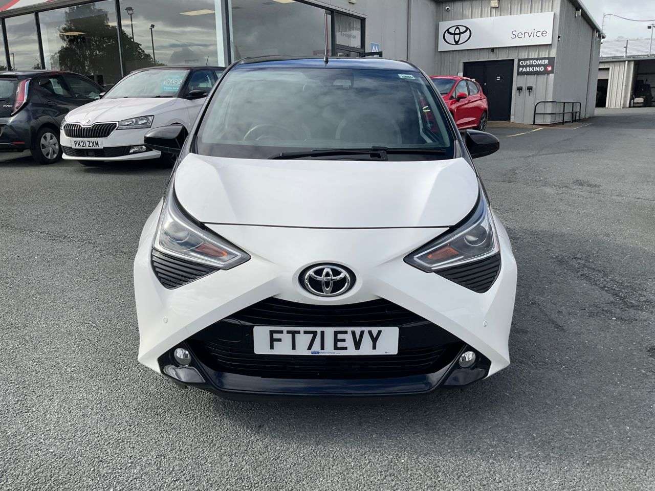2022 TOYOTA AYGO 2022 TOYOTA AYGO