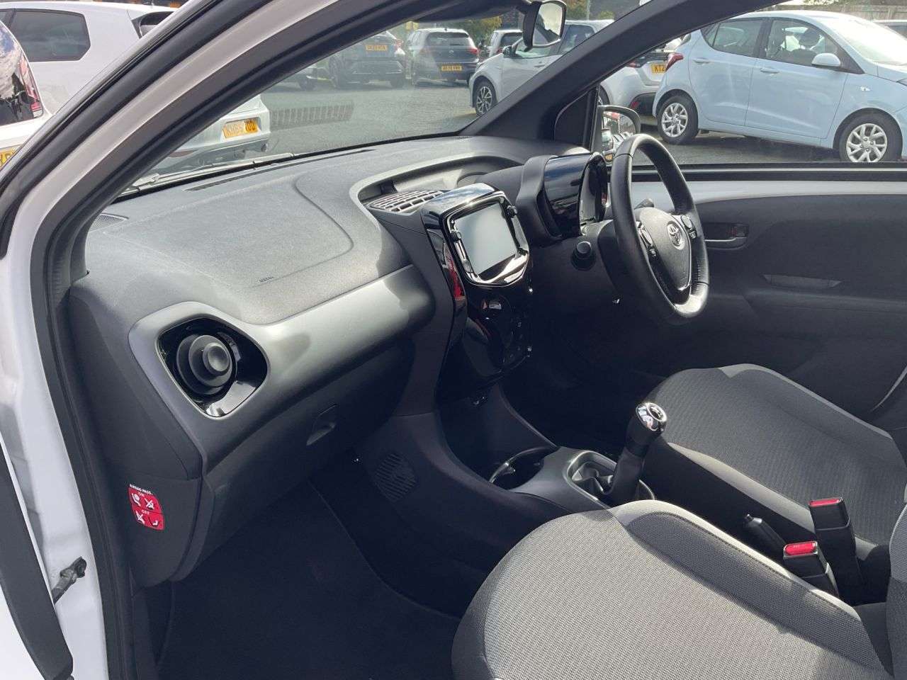2022 TOYOTA AYGO 2022 TOYOTA AYGO