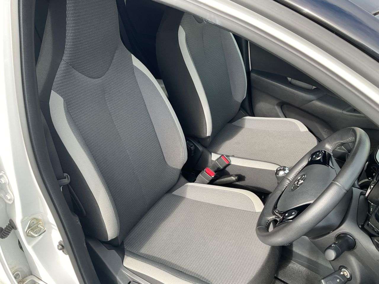 2022 TOYOTA AYGO 2022 TOYOTA AYGO