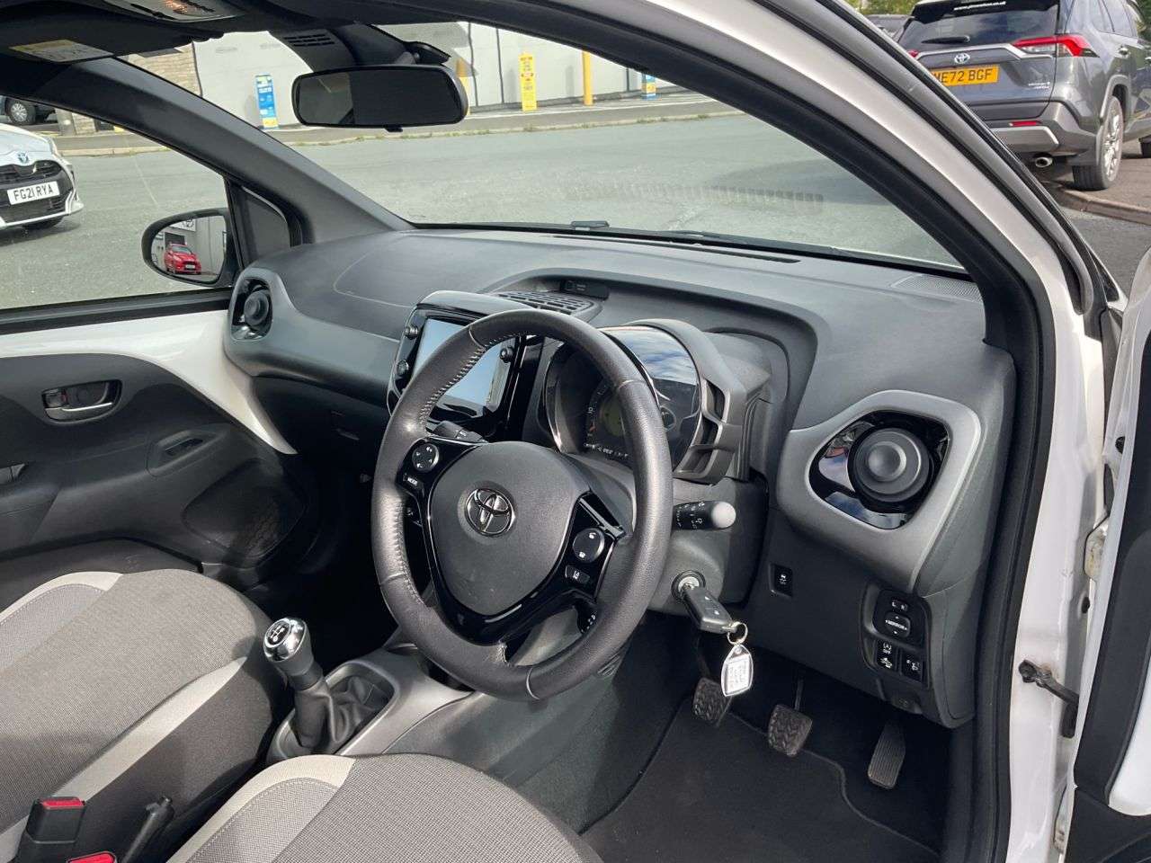 2022 TOYOTA AYGO 2022 TOYOTA AYGO