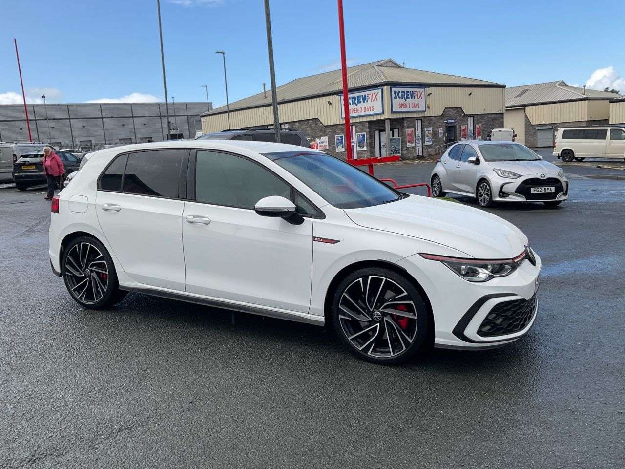 A 2021 VOLKSWAGEN GOLF 2.0 TSI GTI Hatchback 5dr Petrol DSG Euro 6 (s/s) (245 ps) A 2021 VOLKSWAGEN GOLF 2.0 TSI GTI Hatchback 5dr Petrol DSG Euro 6 (s/s) (245 ps)