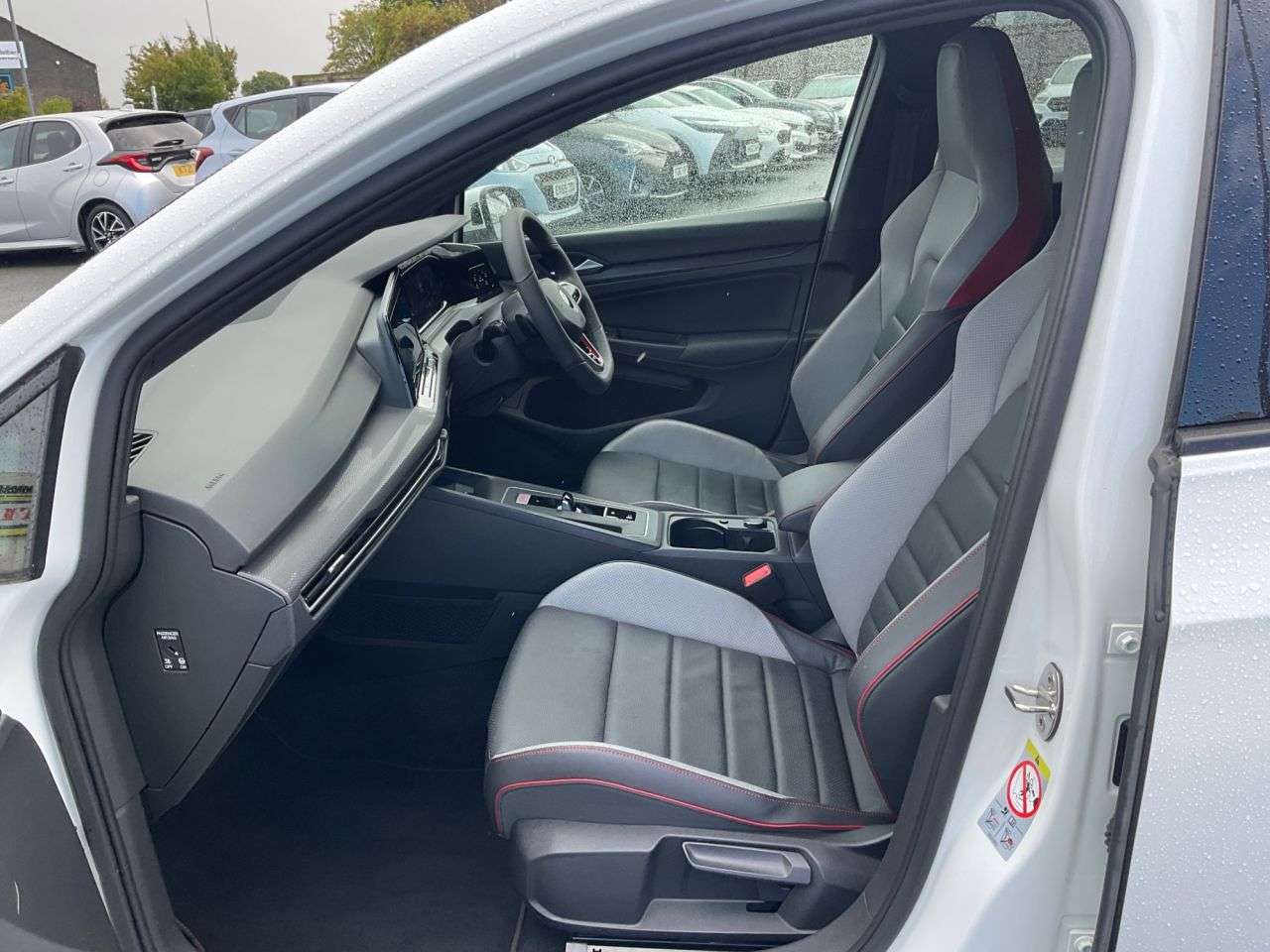 2021 VOLKSWAGEN GOLF 2021 VOLKSWAGEN GOLF